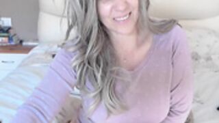 Milf CatchmeBb orgasm nice song part.2