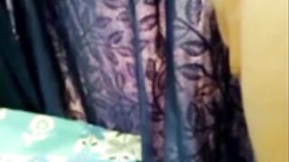 Hot-Pahadan sexy figure boobs show