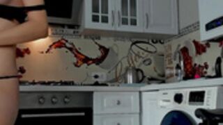 CAM4 Model - Emma77777 Show - 2023-11-11