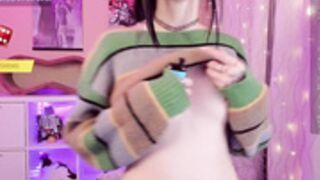 Yourcutewaifu casual