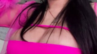Mimi tease blowjob