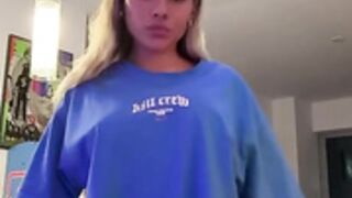 ximenasaenz slow mo twerk in red thong