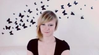 Hunnyb@nani has deceivingly big boobs