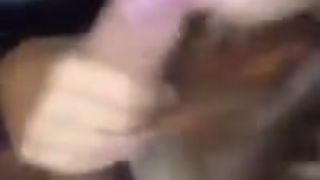 Girlfriend sucks in the car