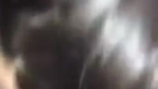 Girlfriend sucks in the car