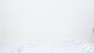 Ashe_Maree - Kitten Playtime