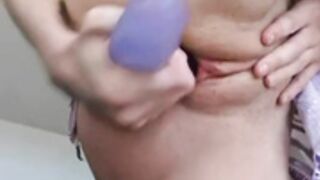 Alicenz (missalice94) purple dildo