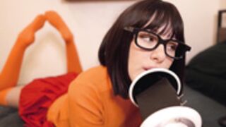 Diddly ASMR velma cosplay