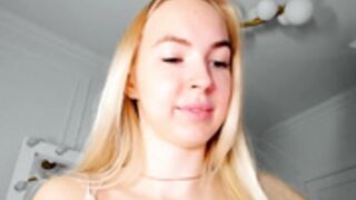 BarbieX_MyFreeCams_2024-03-15_07-44-36