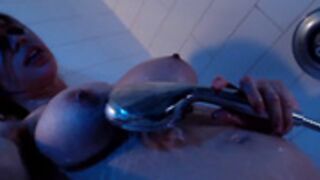 Marie/Marie_x 24-03-16 shower