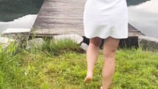 Hotyogawife teasing outside and shower (7 august 2022)