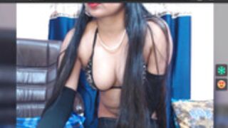 Roshni bhabhi bikini show