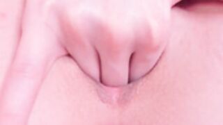 kittymeow_xxx Opening pussy from close up, 4 fingers