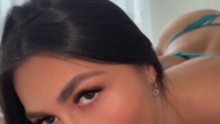 Caryn Beaumont - Milk 🍼 Job & Swallows 🥵 Cum