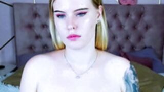 Reupload: Kannamoore naked and tesing