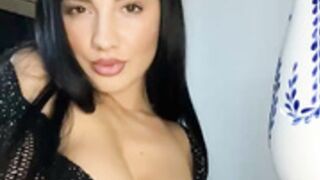 Oxyana NAKED FINGERING DILDO FUCK
