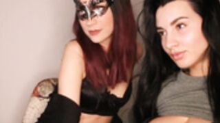 Oxyana Hot Naked Lesbian Spanking