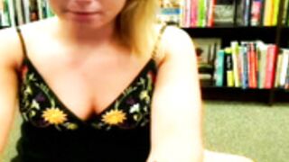 ellewoods(brielleday)- Library