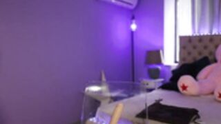 Mandypeas dildo ride and deepthroat