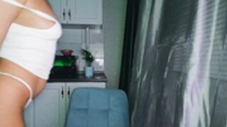 erikastarx  €mmà@rty  0051