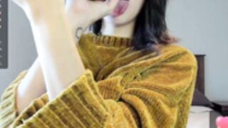 yourfreakygirl dildo blowjob