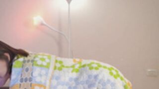 Tiny_Miracle towel dance