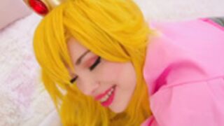 ōćƭōĸʋɍō Princess peach Cosplay Fuck & Facial