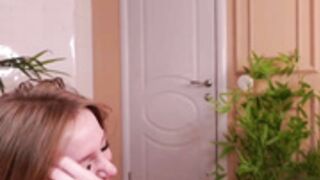 Molly_piee naked handstand