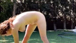 Dare Taylor new yoga