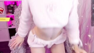 Yourcutewaifu 4/18/2024