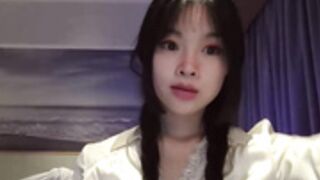 the debut of (no nude) xiaokeaime- her sound was not on