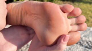 Goldensoles and slave myla