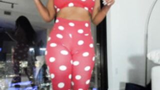esmeralda_bel - 2022-02-13 (1) (teasing mainly)
