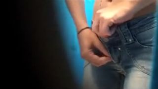 Espiandola Cambiandose De Ropa