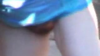 Espiando A mi Becina Desde La ventana