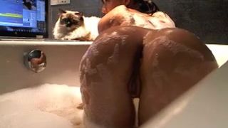 biancababe_18 mfc bath