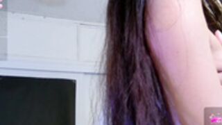 Kels 240101 0140 CloseUpDoggystyleDildo