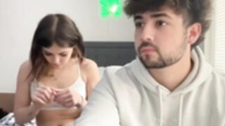 sarahxaoliver1 tease and blowjob