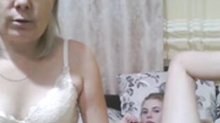 Incesto Mother and Daughter veronica__18 Stripchat webc 12