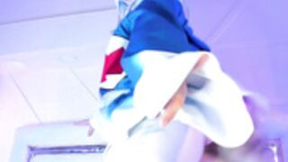 Ahri throwing her ass back with a tailplug in gawr gura