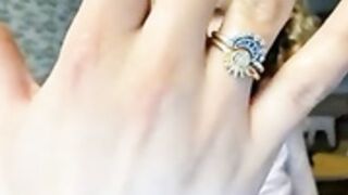 ♥ TheIśláńdGírl ♥