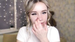 Lavinell sexy woman drunk smoking