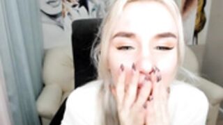 Lavinell teddy bear costume