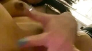 Sammbunny squirt with open door