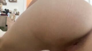 Sabrina Carmela squirting pussy