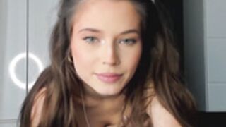 isia_slay ( isia_slay ) nude show