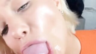 BJ Queen Vertical