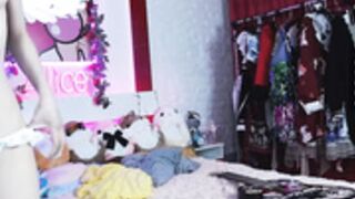 Alise 200716 0150 Lush-Striptease