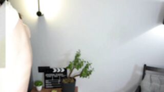 primrosegell topless debut