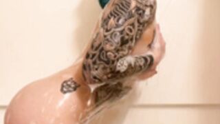 showering girl waifu